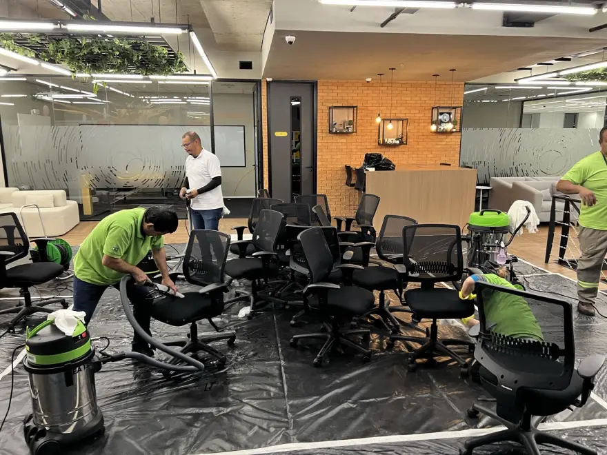 Higienização de estofados na UOL — Corporativo, foto 5